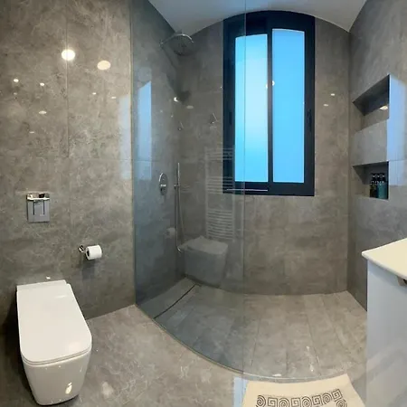 Luxury Hub Spot Apartment Nicosia