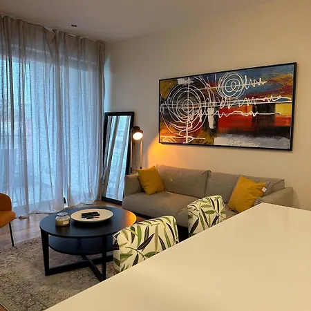 Apartment Luxury Hub Spot
