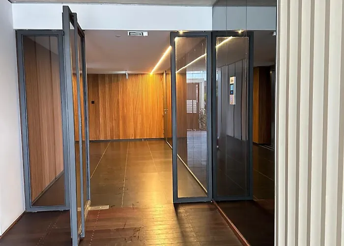 Lux Hub Spot-νear European Uni Engomi Nicosia